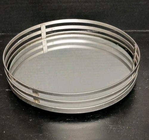 Silver round mirrored vanity - round,